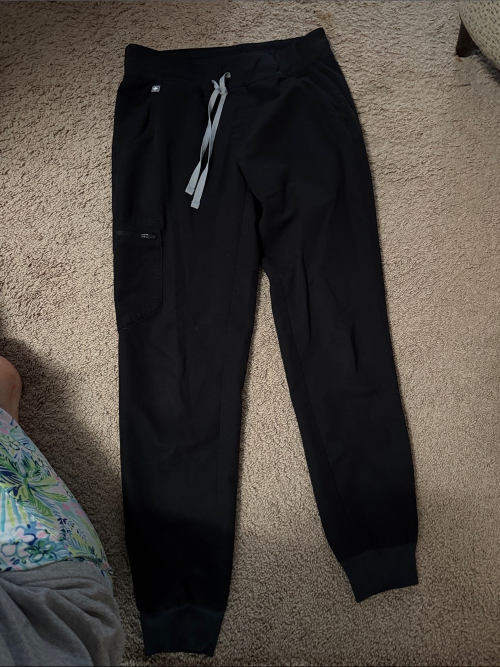 FIGS women’s joggers